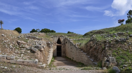 d787650-mycenes-009_panorama1_1-blurbgrand-michel-pour-espace-fr